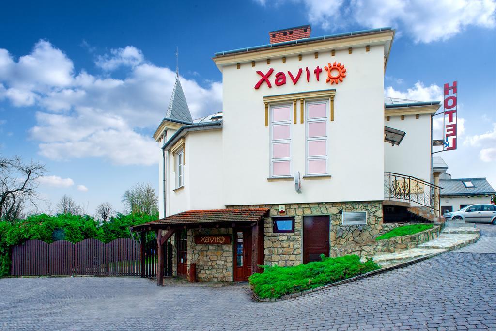 サノク Xavito Bed & Breakfast エクステリア 写真
